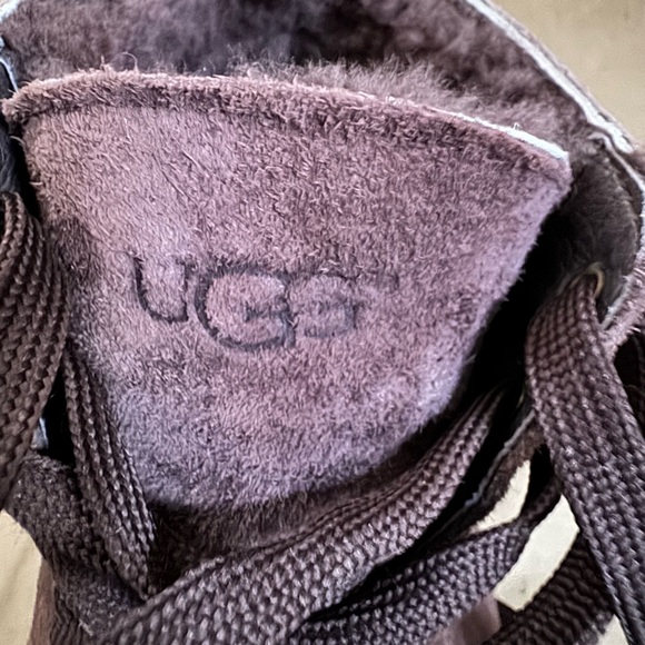 UGG Chocolate Brown Suede & Leather Lined Hi Top Sneakers. Size 9/EU 40 - Picture 8 of 10